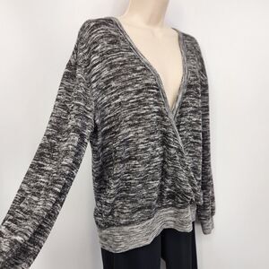 Coco + Jaimeson Crossover Yoga Cover-Up Sweater Top Long Sleeve